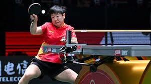 解析波士顿红袜队芬威球场绿色怪物对投手投球心理的细微影响